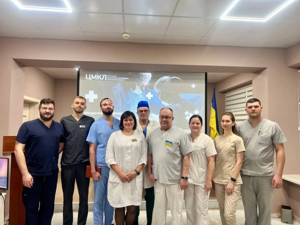 Хірургія під тиском війни: як лікарі Сумщини шукають рішення для порятунку пацієнтів