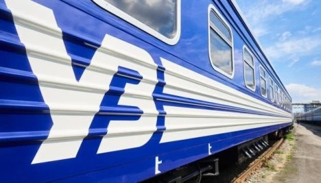 «Укрзалізниця» відкладає продаж квитків через обстріляну ділянку поблизу Фастова