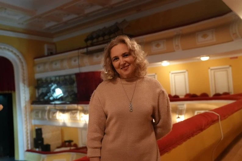 Театр у час війни: як у Сумах лікують душі дітей виставами в укриттях