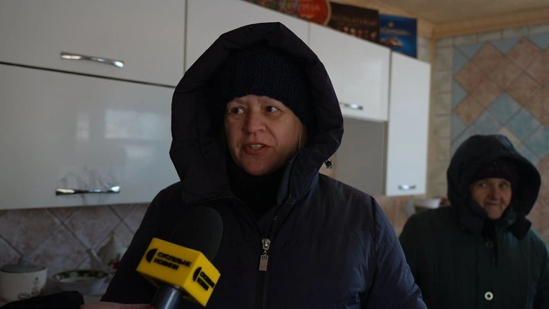 Холод у власних стінах: мешканці провулку в Сумах два місяці чекають на тепло