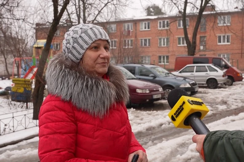 Сніг, дощ і ожеледиця: хто відповідає за чисті двори в Сумах