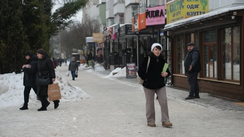 Генератори та холодні оселі: як Конотоп виживає під щоденними атаками дронів