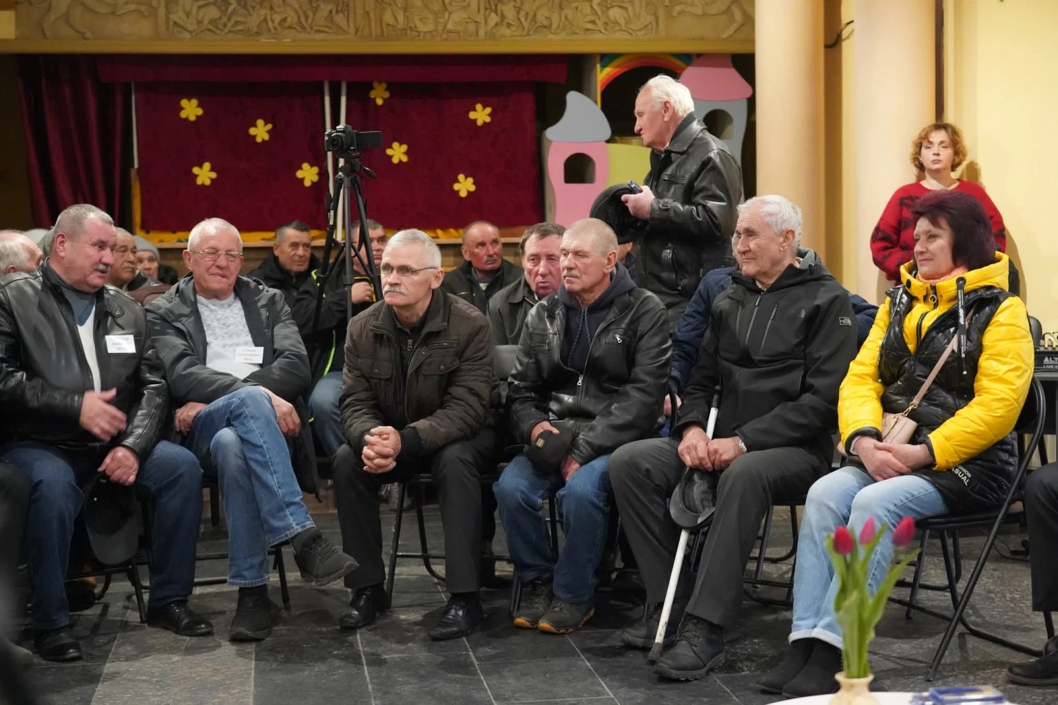 Живі свідчення про «мирний атом»: охтирські ліквідатори зустрілися з юними медіа-фахівцями