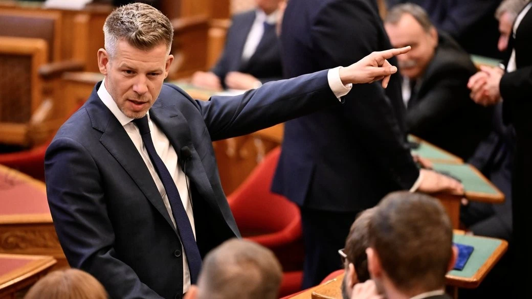 Угорщина офіційно змінила владу: Петер Мадяр очолив уряд