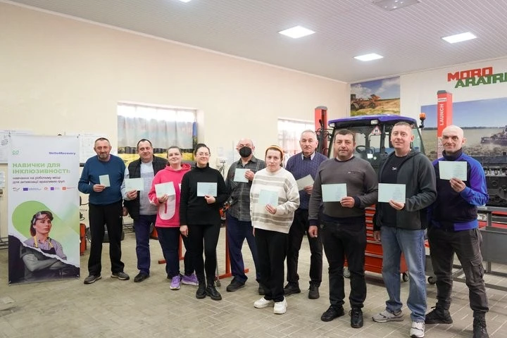 Опанувати професію у 60 років після обстрілів та евакуації: історія незламного переселенця на Сумщині