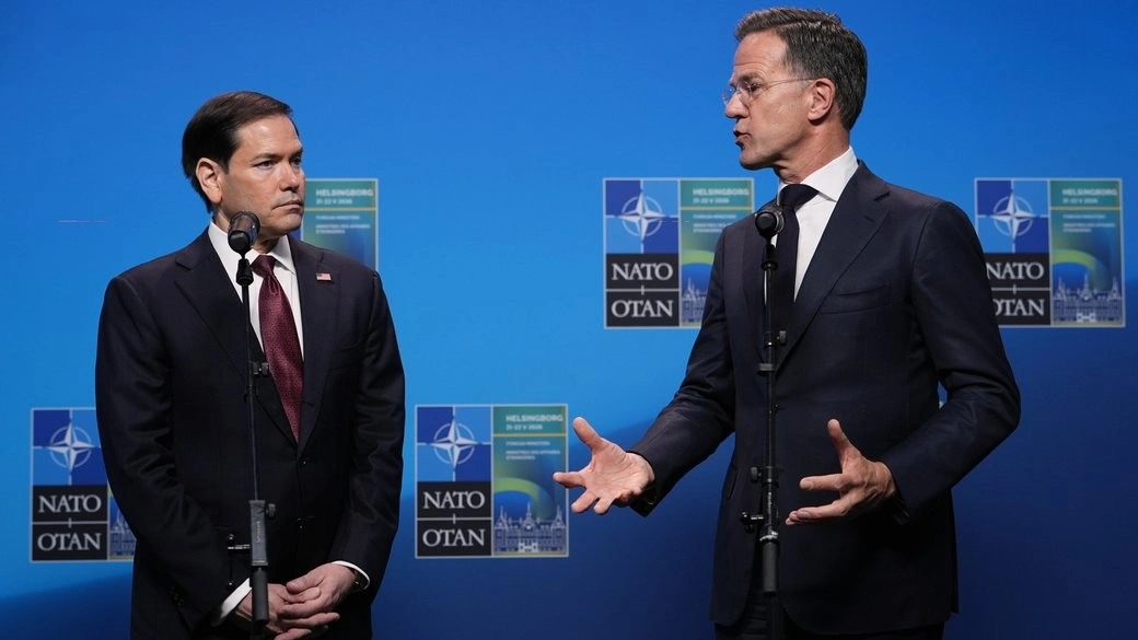 Стратегічне перегрупування сил США: позиція Марка Рютте щодо присутності військ у Європі