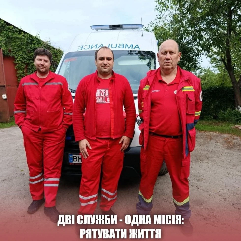 Тростянецькі медики вирвали рятувальника зі смертельних обіймів вогню