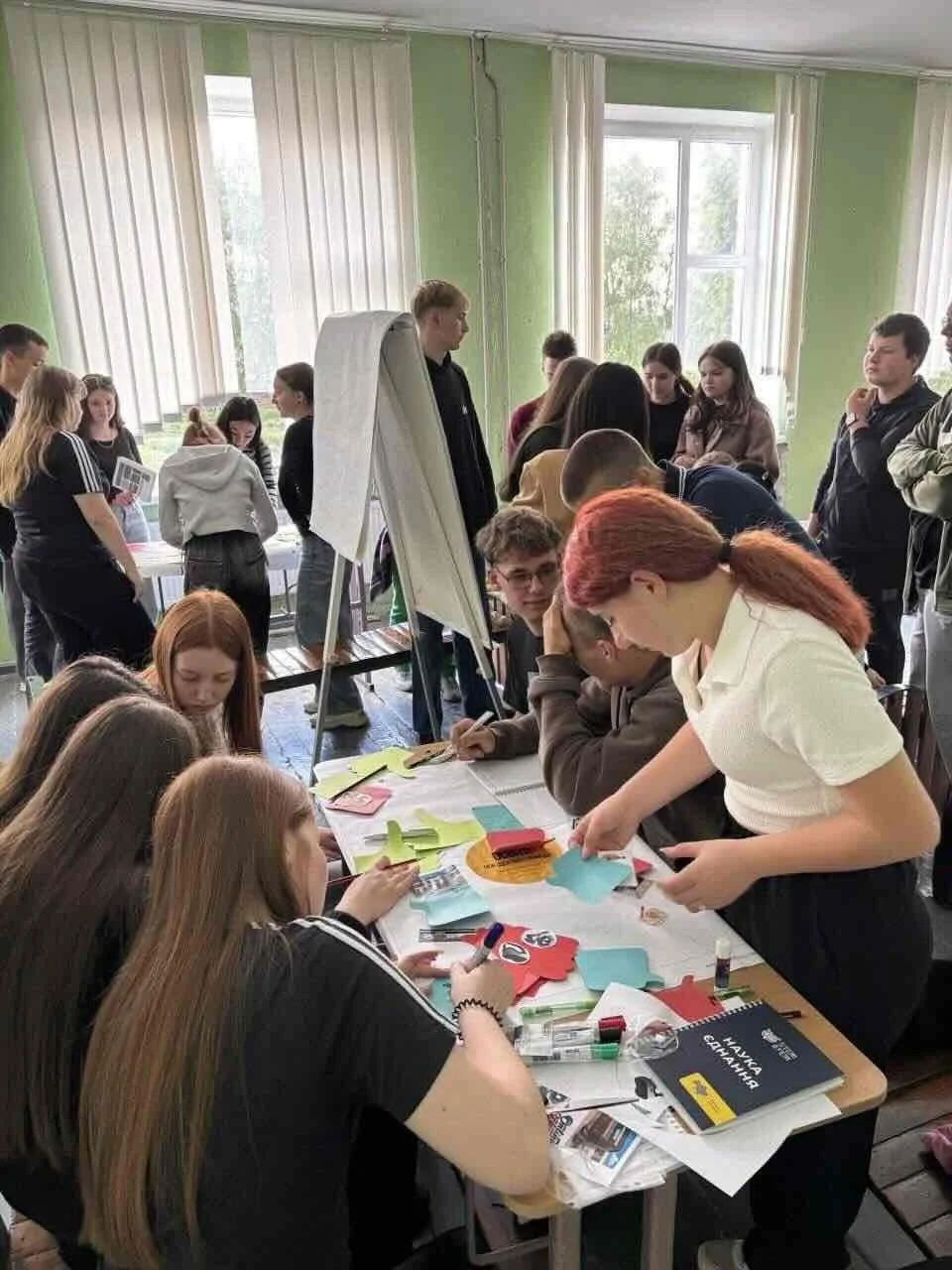 Альтернатива тривогам: як у прифронтовій Боромлі створили автономну школу-хаб під землею